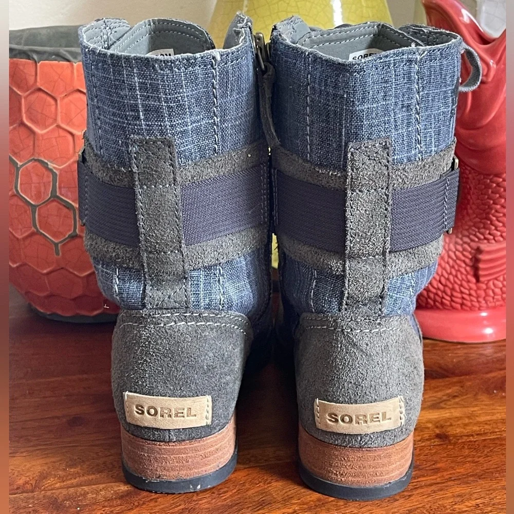 Sorel Major Carly Flat Combat Boots in Graphite and Blue - Picture 3 of 8